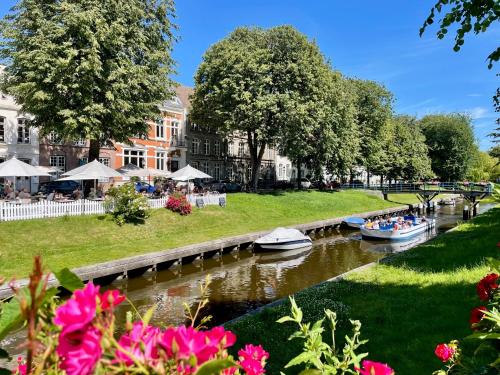 Közeli látványosságok, Alte Polizei in Friedrichstadt