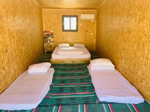 חאן נחל חווה, Mitzpe Ramon
