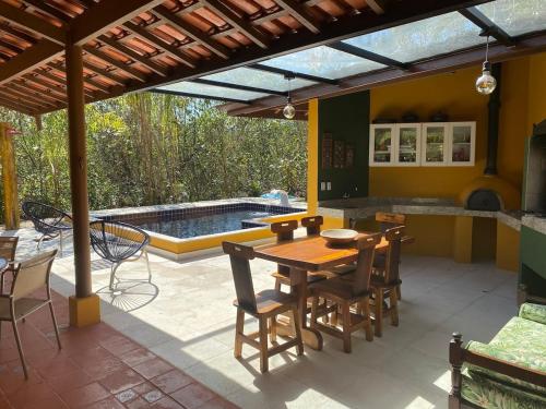 Casa com Piscina na Praia Dura em Ubatuba – khách sạn tại Praia da Lagoinha