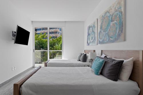 Comfy 3BR near the beach - image 4