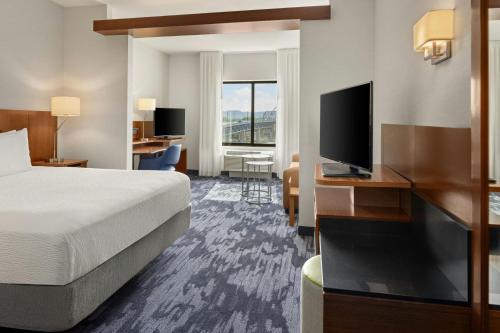 Fairfield by Marriott Inn & Suites La Crosse Downtown in La Crosse City Center