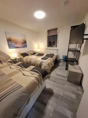 GR ooms-Rent in Gemmrigheim, Deutschland