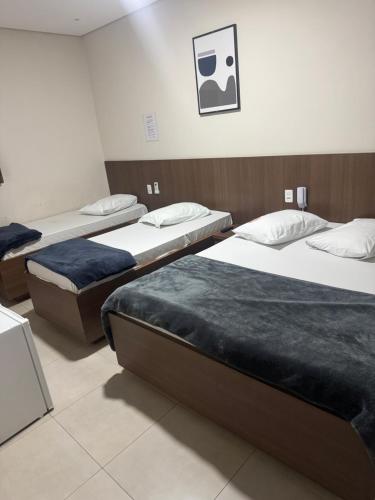 Classic Quadruple Room image 3