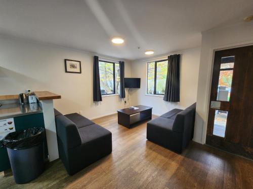 Pinewood Lodge - image 13