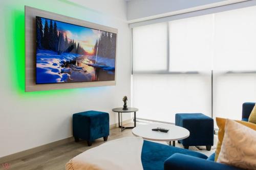 Trendy 1BR Poolside Terrace