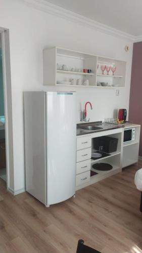 Kitchen, Qlty Faria Lima Flat Hotel - Your Place in Pinheiros