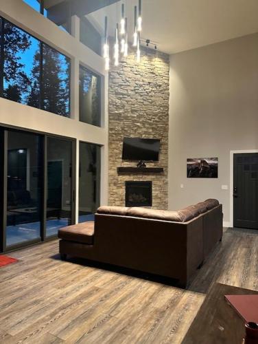 Mariposa Grove Creekside Retreat in Fish Camp (CA)