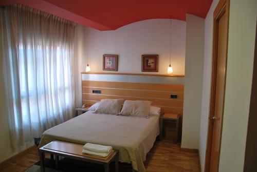 Hotel Trefacio - image 10