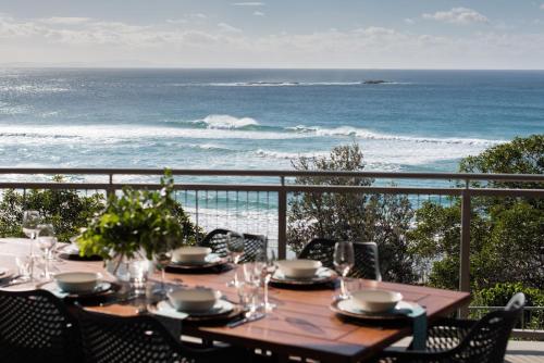 Waves #14 by Discover Stradbroke
