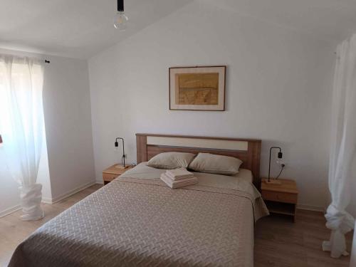 Holiday home in Moscenice 15209