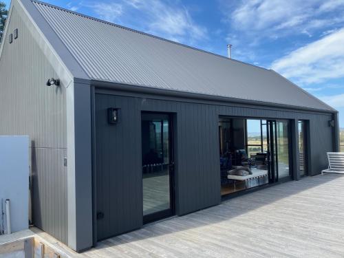 Sherwood Loves Tasmania in Buckland