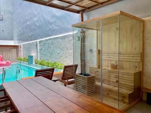Tropical Villa | Near My Khe Beach | City Center
