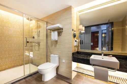 room detail thumbnail 2