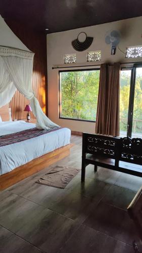 발리 Munduk Nature Lodge 호텔 스위트룸