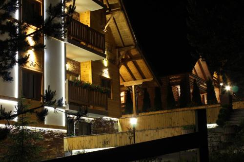 Villa Natural Wood - image 14