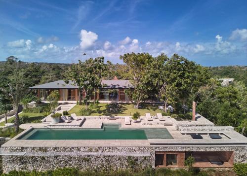 Villa Lebar - Hilltop 3 Bedroom Private Home With Sauna, Ice Bath And Jacuzzi With Vast Ocean And Vo - Uluwatu