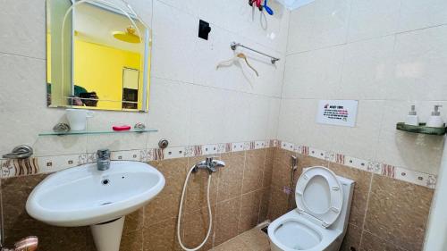 Hue Color Homestay - image 3
