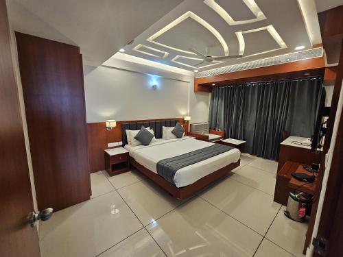 1 double bed, 1 sofa bed