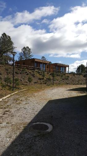 2 bedrooms, 4 beds