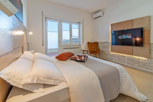 One-Bedroom House image 6