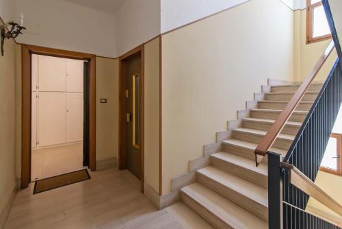 One-Bedroom House image 2