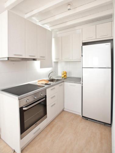 Sea Wind Apartments 5