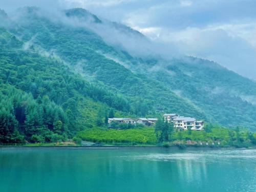 Summergarden Hotel - Aba