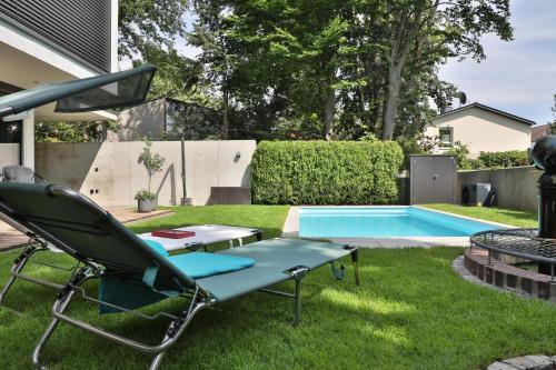 Modernes Studio-Apartment - Gartenblick in Gersthofen