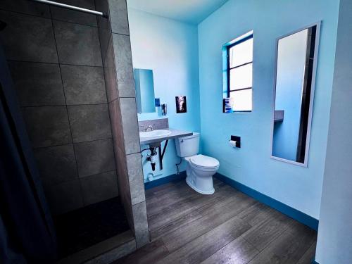 Bathroom, Sin City Hostel in Las Vegas (NV)