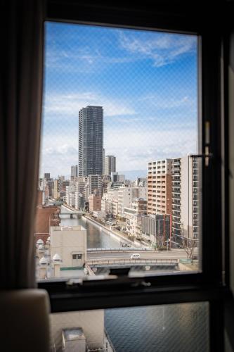 大阪難波河畔花园酒店203