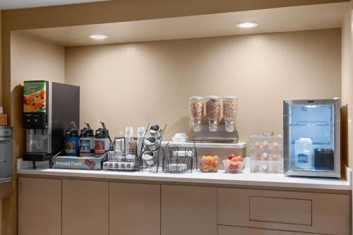 Howard Johnson by Wyndham Modesto Ceres - image 13