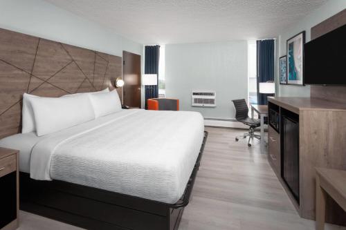 Wingate by Wyndham Sheboygan in Sheboygan (WI)