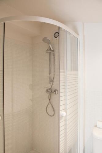 Observance 2 bedroom duplex apartment, Bordeaux (zdjęcie 5)