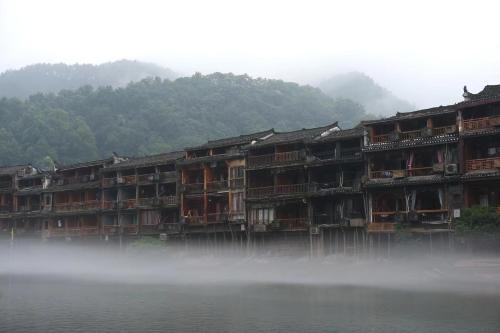 凤凰古城柿子小院民宿大床房, Fenghuang (zdjęcie 8)