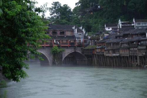 凤凰古城柿子小院民宿大床房, Fenghuang (zdjęcie 9)