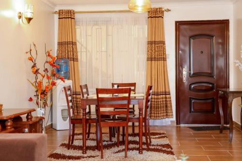 Perfect palm Condos-J12 in นากูรู่