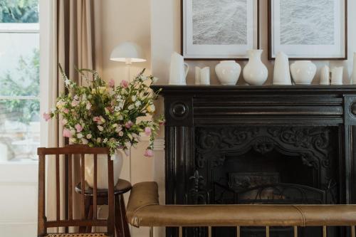 Cape Finest - De Waterkant House - image 2