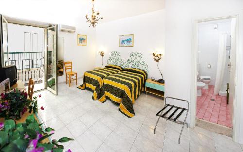 Hotel da Peppe Set in a prime location of Letojanni, Hotel da Peppe puts everything the city has to offer just outside your doorstep. Offering a variety of facilities and services, the property provides all you need