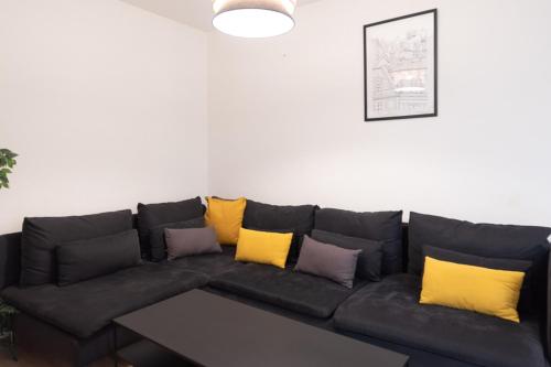Large apt near Champ de Mars - image 12