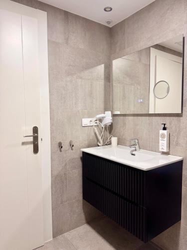Color Suites Alicante - image 5