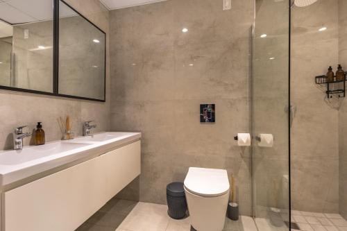 Two-Bedroom Apartment image 4