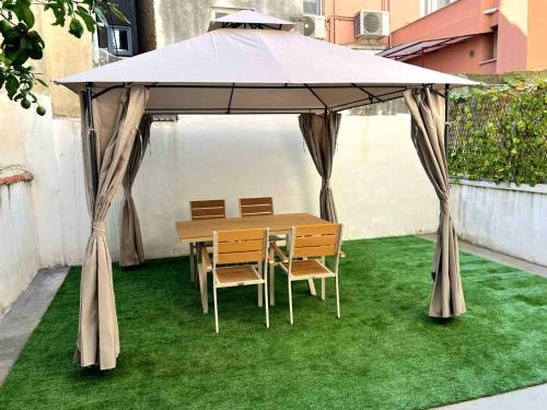 Mouson Luxury Apartment in Kavala