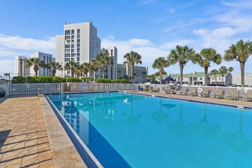 3103 - Shoreline Towers Condo Free Beach Setup near Louisiana Lagniappe