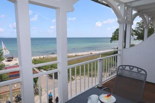 Villa Strandperle, App 15 - nur 20m zum Strand, TOPLAGE in Binz, Deutschland