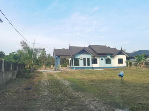 Teratak Naila, Kuala Terengganu