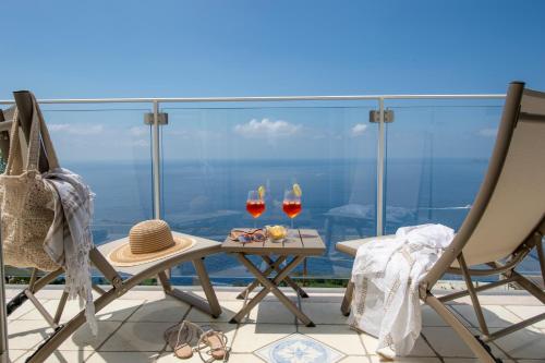 Dimora Natìa by Sosòre Holiday Homes - Amalfi Coast (Dimora Natia by Sosore Holiday Homes - Amalfi Coast) in ปราอีอาโน่