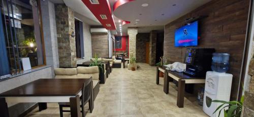ห้องอาหาร, Family hotel Favourite in ออบซอร์