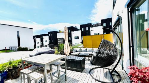 Dvergsnes Modern Townhouse in Dvergsnes