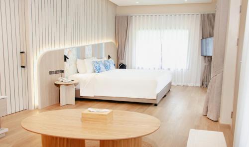 room detail thumbnail 0