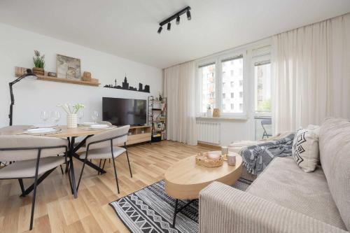 Cosy Two-bedroom Apartment in a Great Location near PGE by Noclegi Renters, Warszawa (zdjęcie 4)
